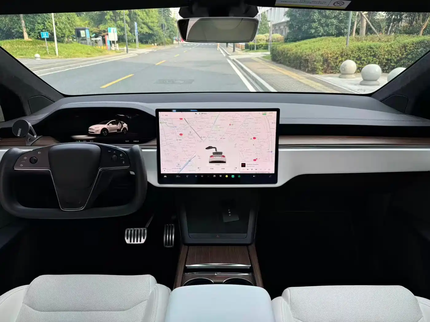 Tesla Model X 2024 2023 Dual Motor All-Wheel Drive Edition