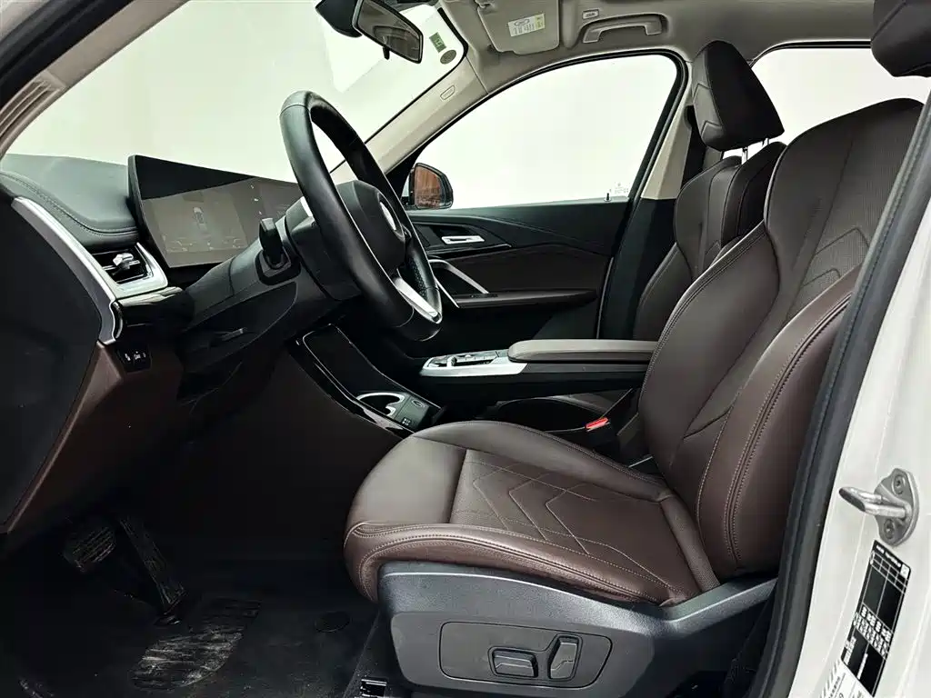 BMW X1 2023 sDrive20Li X Design Package фото 19