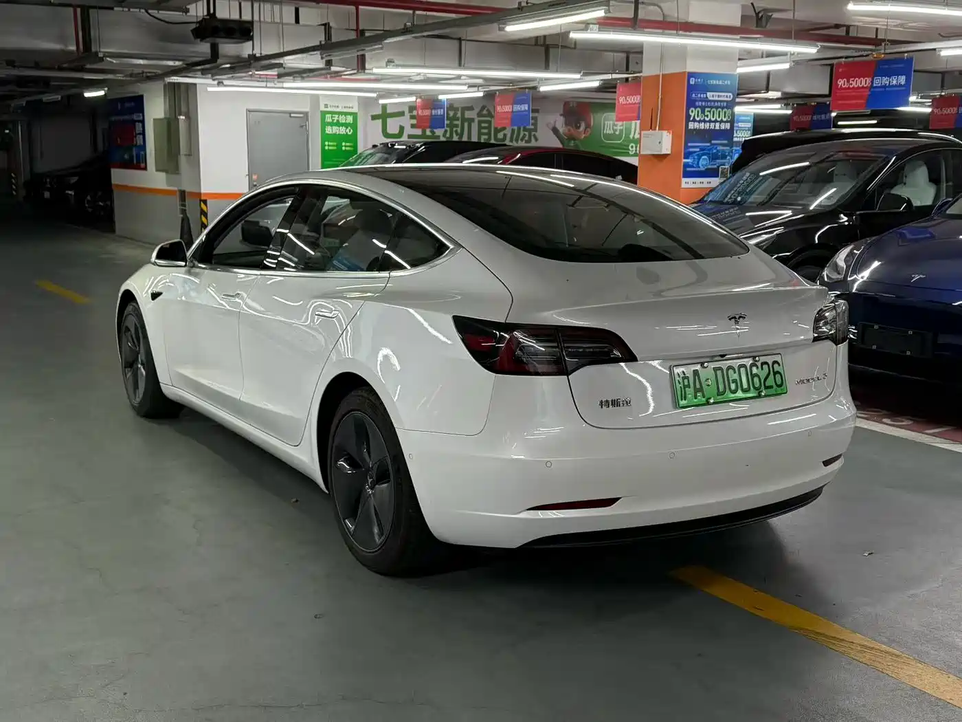 Фото 9 - Tesla Model 3