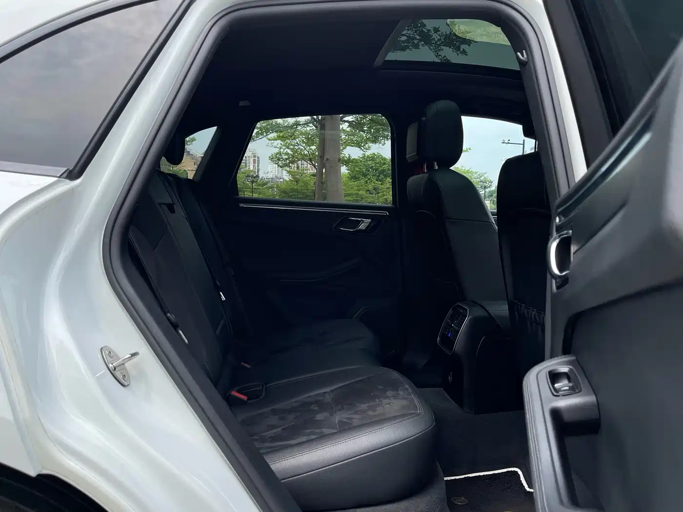 Porsche Macan 2018 Macan 2.0T фото 15