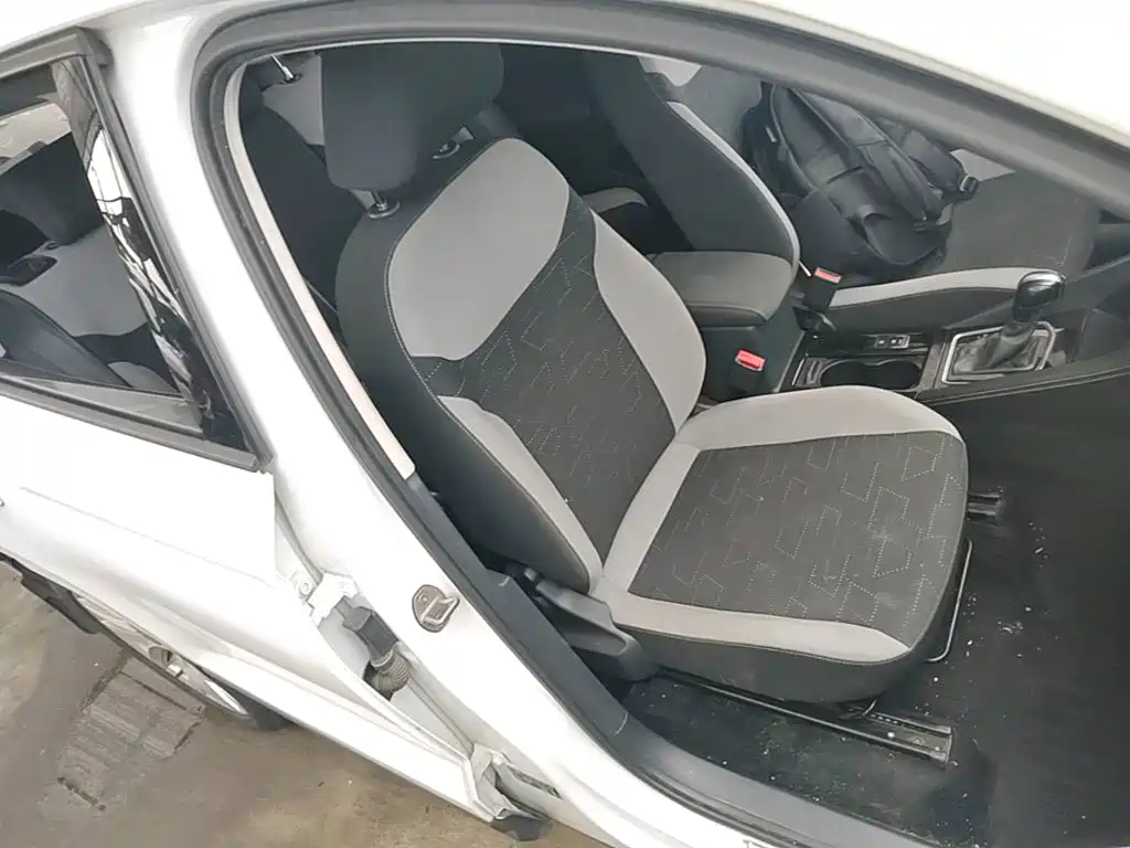Фото 25 - Jetta VS5