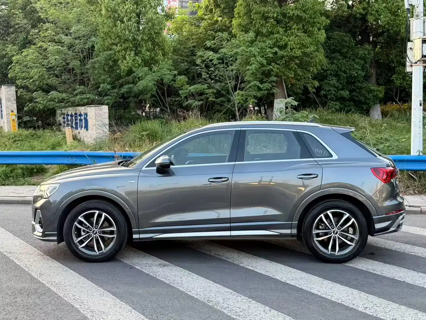 Audi Q3 2021 35 TFSI Progressive Elegance фото 3