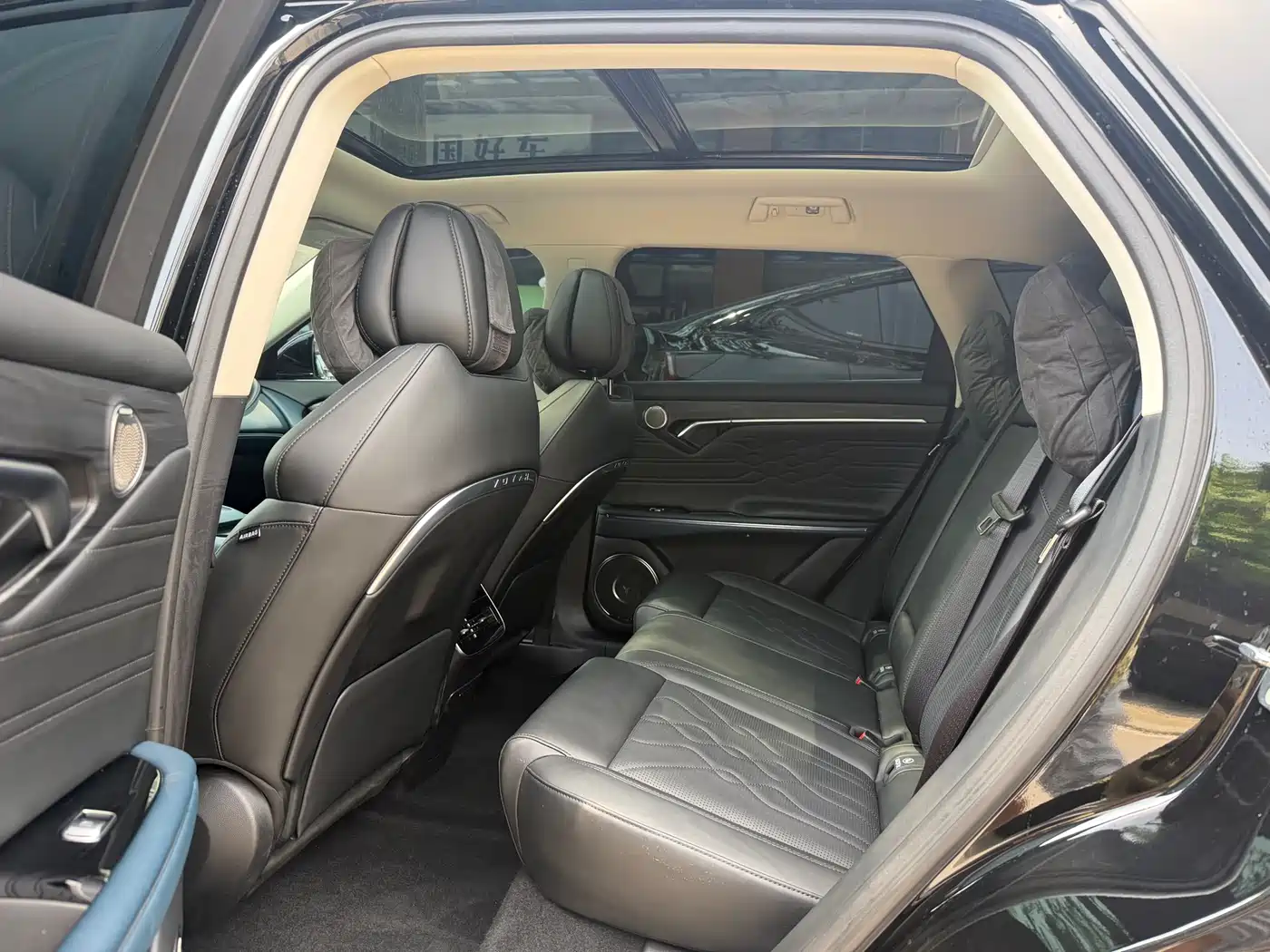 Voyah Auto VOYAH FREE 2024 Ultra Long Range Intelligent Driving Edition фото 16