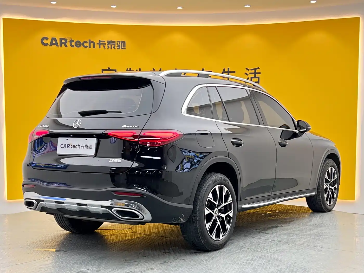 Mercedes-Benz GLC 2023 Facelift GLC 260 L 4MATIC Sport 7-Seater фото 31