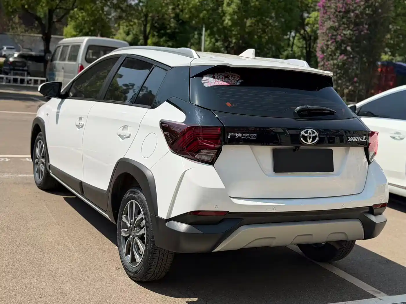 TOYOTA YARIS L ZHIXUAN