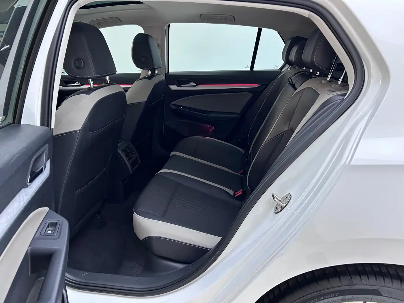 Volkswagen Golf 2021 280TSI DSG Pro фото 9