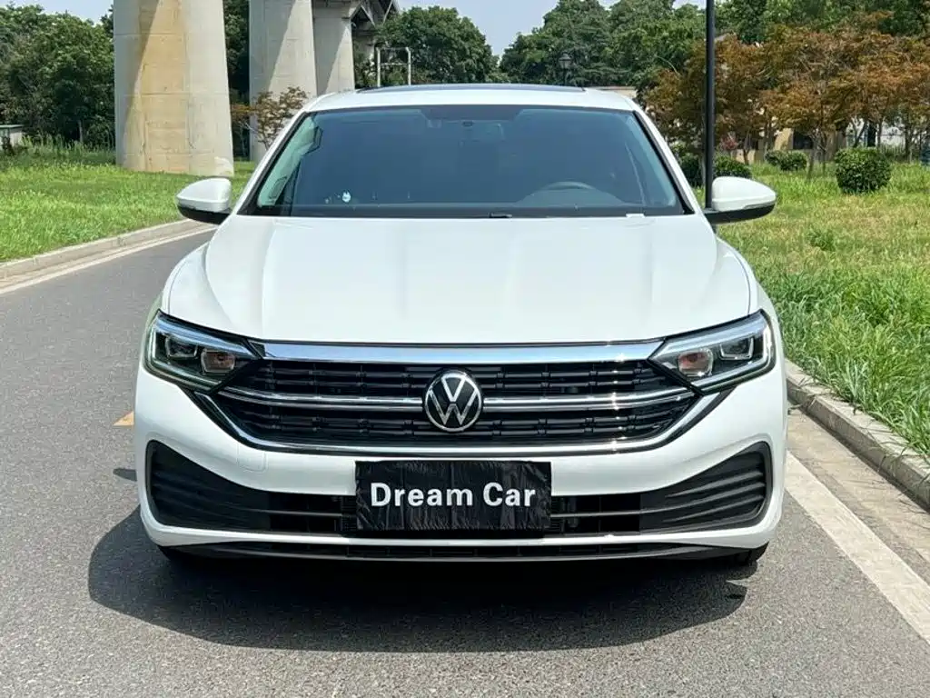 2026 Volkswagen Sagitar