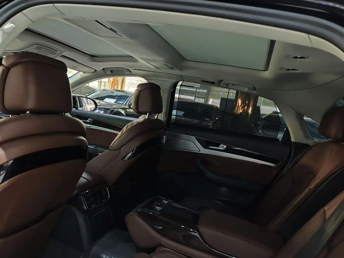 Audi A8 2016 A8L 45 TFSI quattro Comfort фото 7