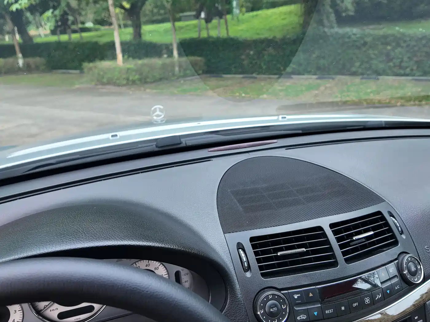Mercedes-Benz E-Class 2008 Model E 280 Personality Sport Edition фото 50