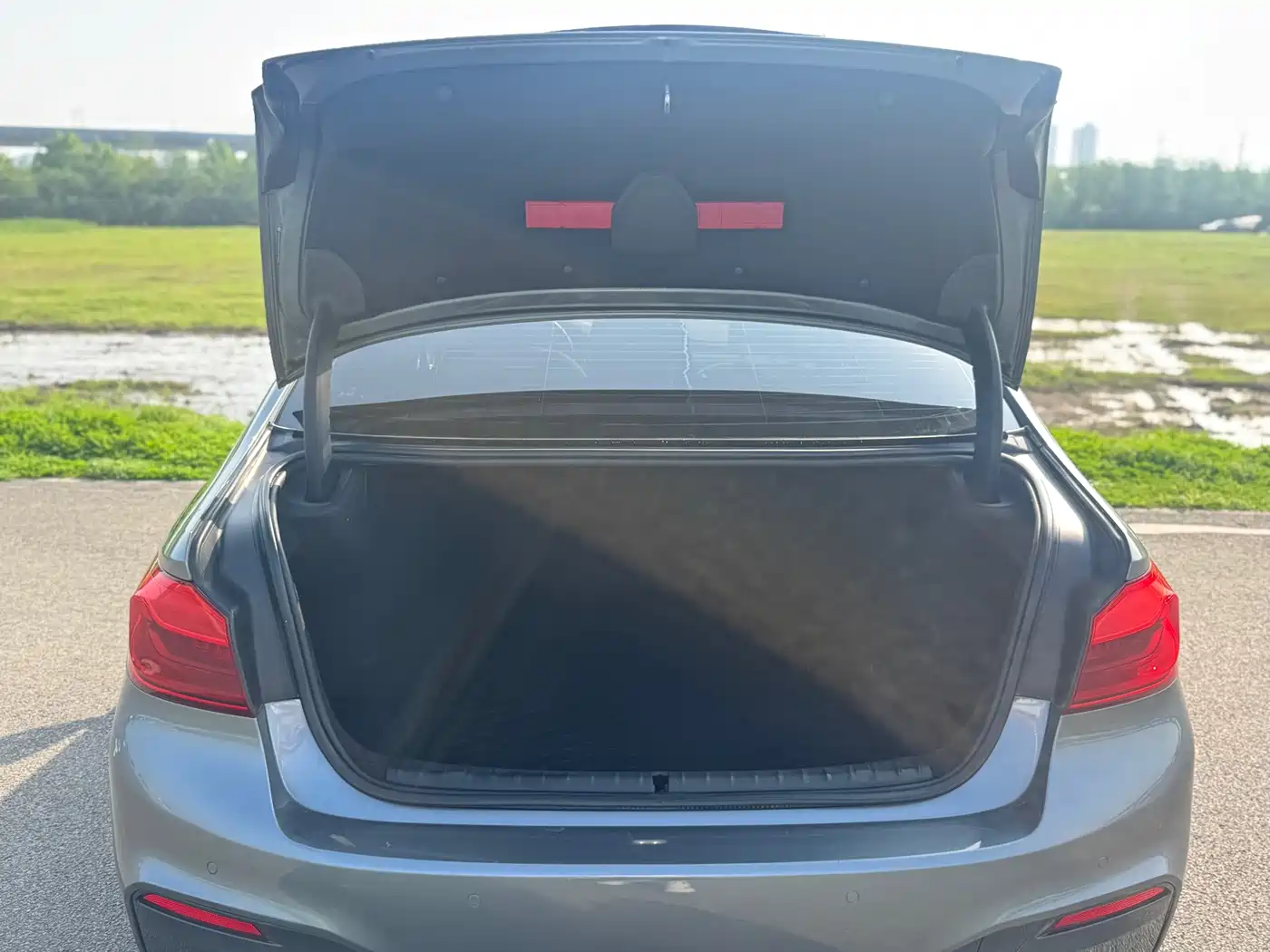 BMW 5 Series (Import) 2019 525i M Sport Package фото 17