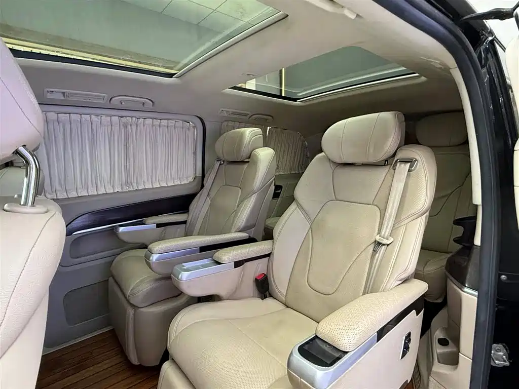 MERCEDES-BENZ V-CLASS