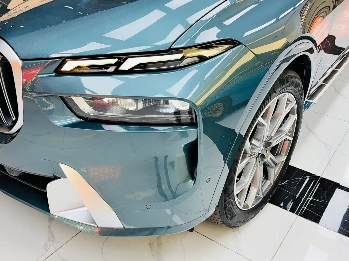 BMW X7 2023 xDrive40i Leading Luxury Package фото 23