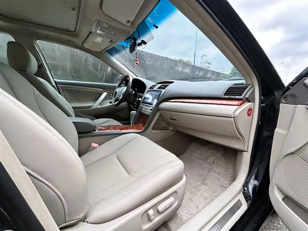Toyota Camry 2009 Model 240G NAVI Luxury Navigation Edition фото 9