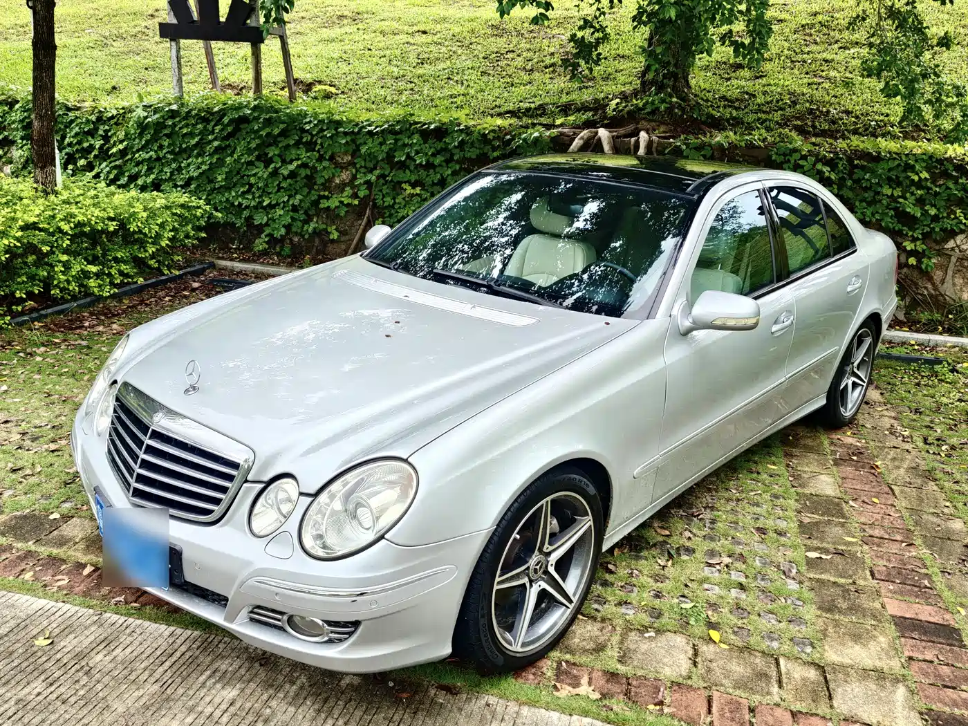 Mercedes-Benz E-Class 2008 Model E 280 Personality Sport Edition фото 10