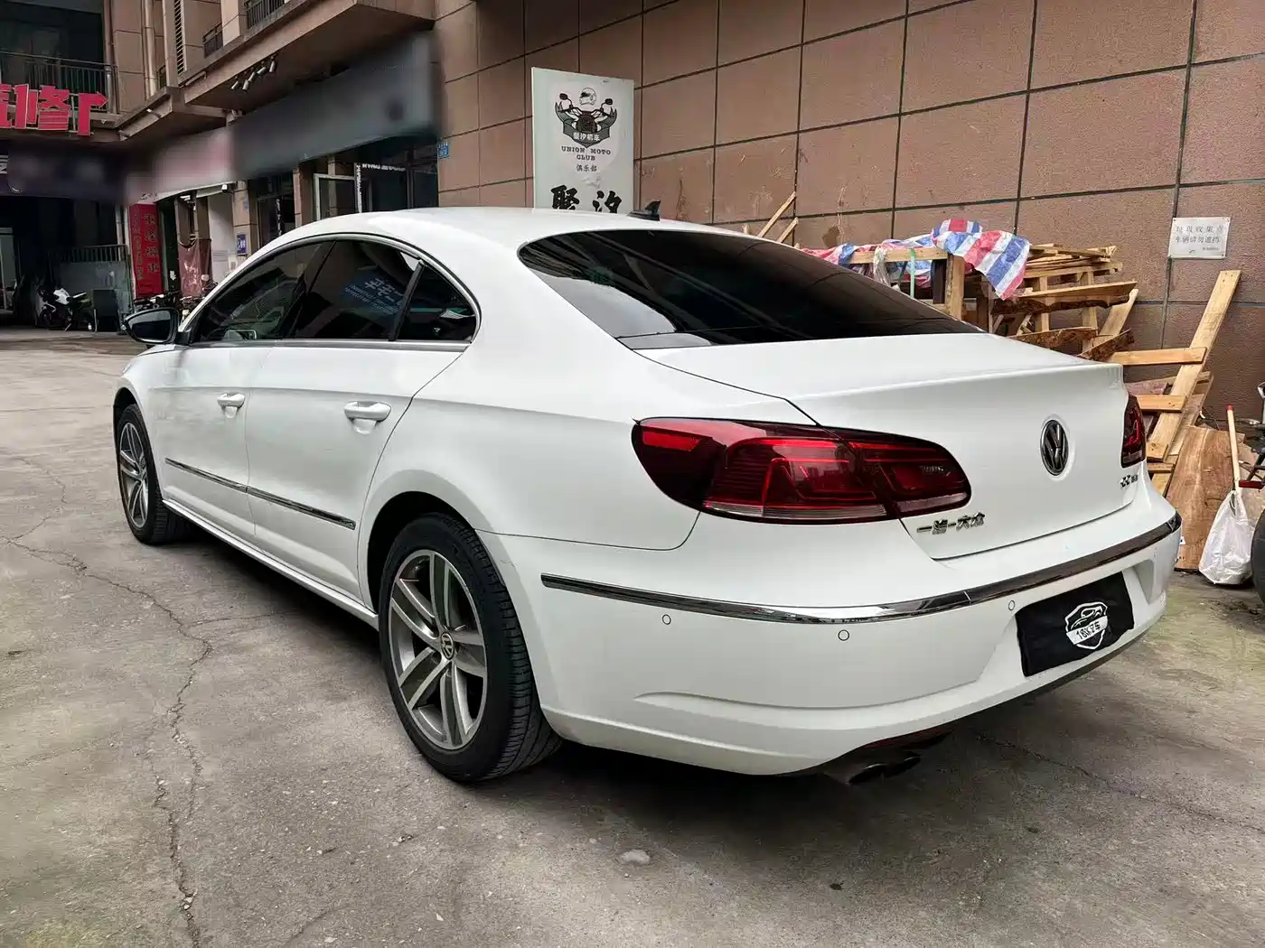 Volkswagen FAW-Volkswagen CC 2015 2.0TSI Luxury фото 6