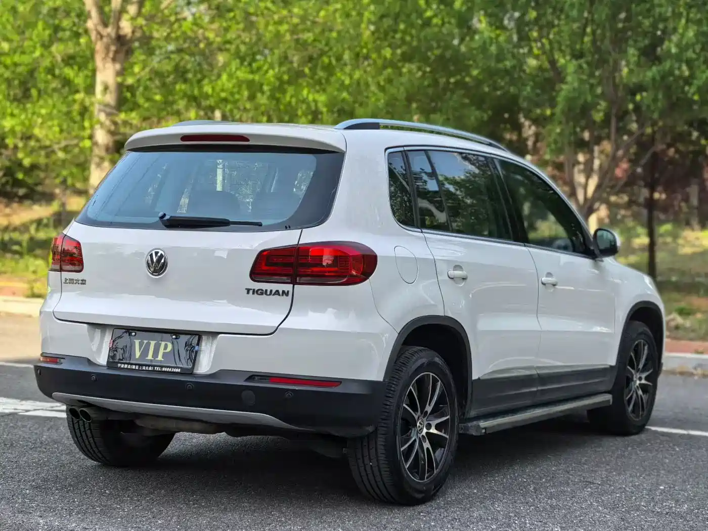 Volkswagen Tiguan 2015 1.8TSI Automatic 2WD Highline фото 6