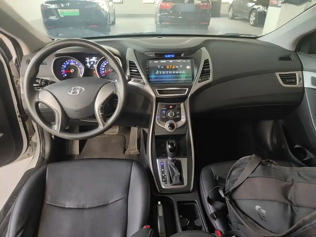 Hyundai Langdong 2018 2016 1.6L Automatic Smart Edition