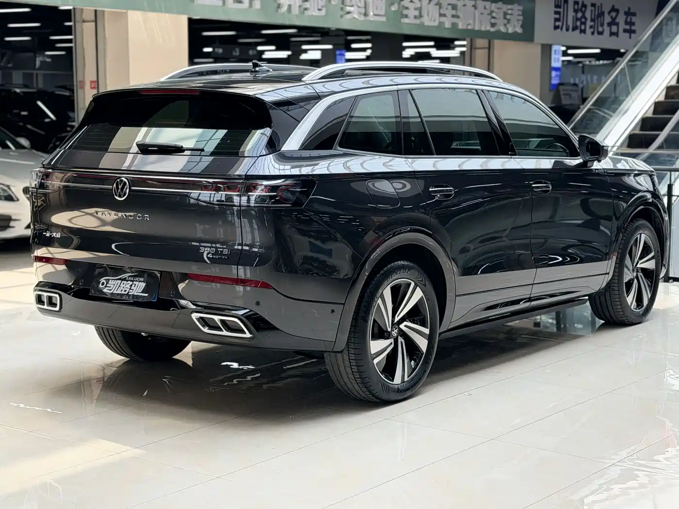 Volkswagen Talagon 2023 380TSI 4WD R-Line Touring Edition фото 10