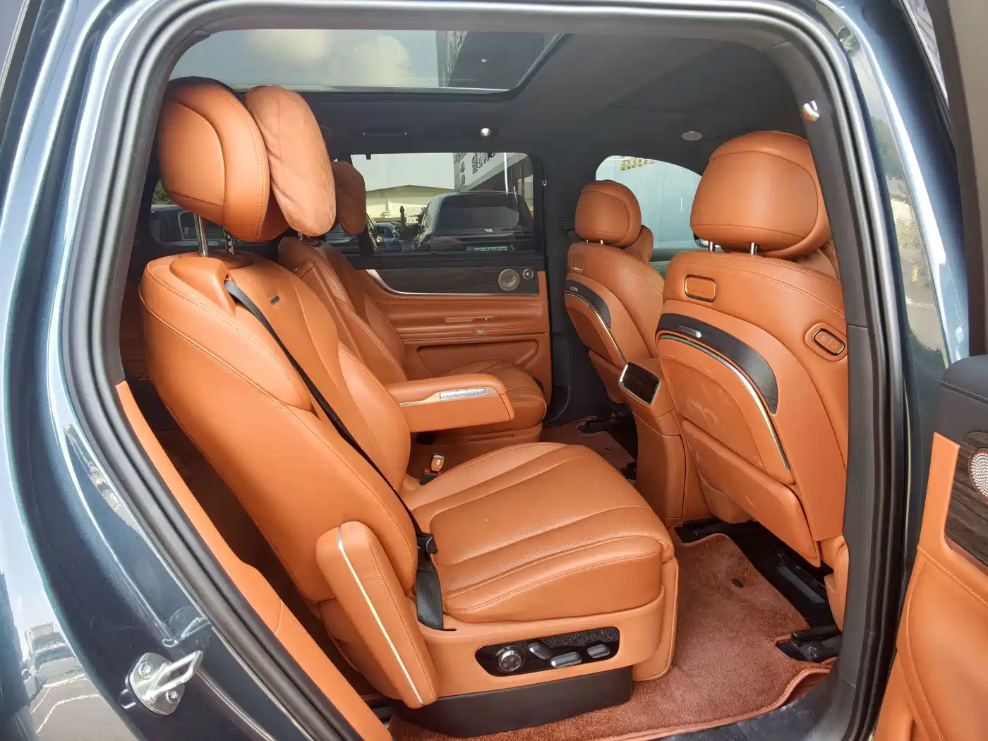 Aito M9 2024 2024 Extended Range Ultra 42kWh 6-Seater