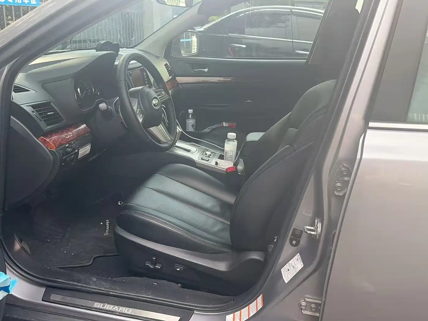 Subaru Outback 2010 2010 3.6R Luxury Navigation