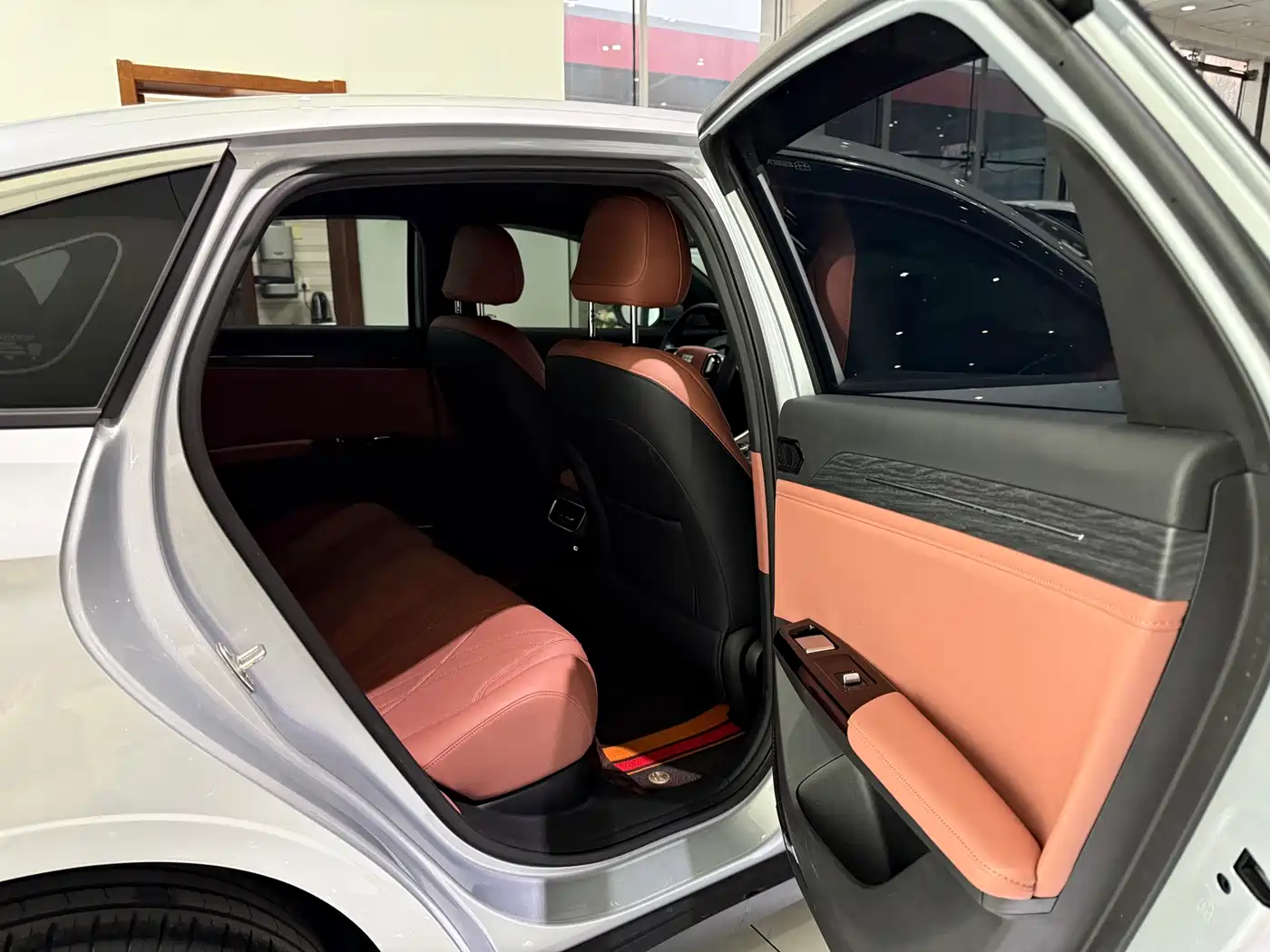 GEELY GALAXY GALAXY L6