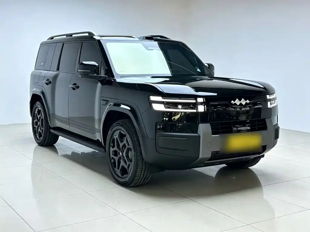 Fang Cheng Bao Titanium 7 2026 2025 AWD Base Model