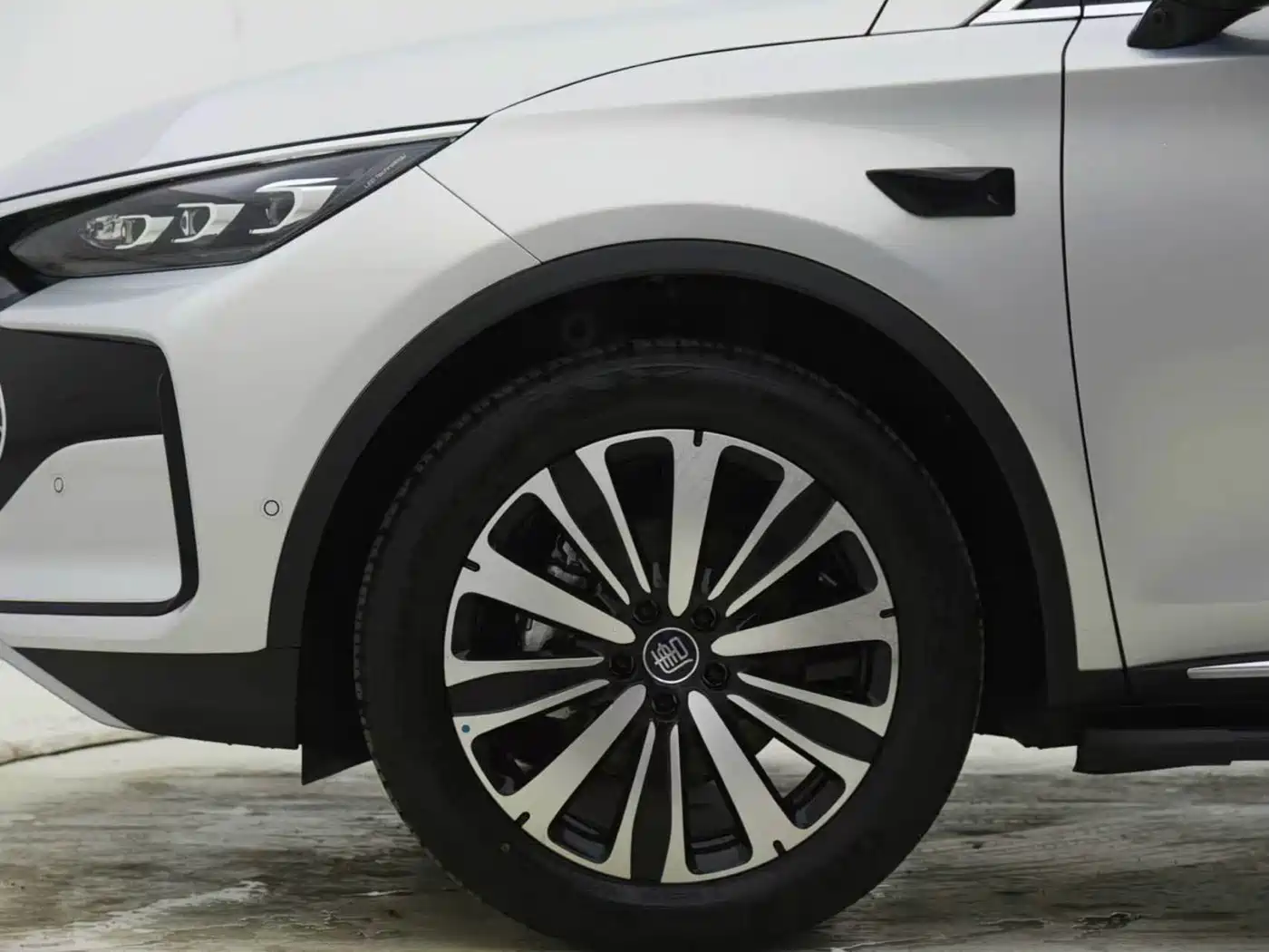 BYD Tang New Energy 2026 2026 DM-i 115KM Premium