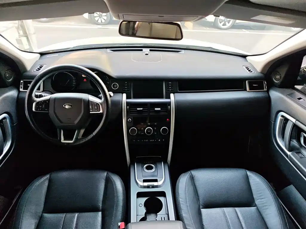 Land Rover Discovery Sport 2016 2016 2.0T SE