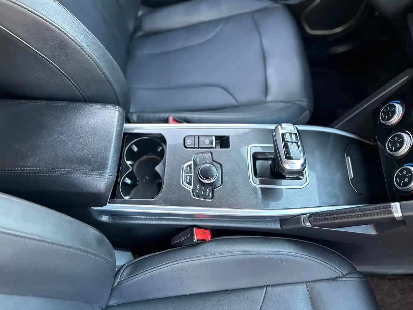 Фото 31 - Haval H6