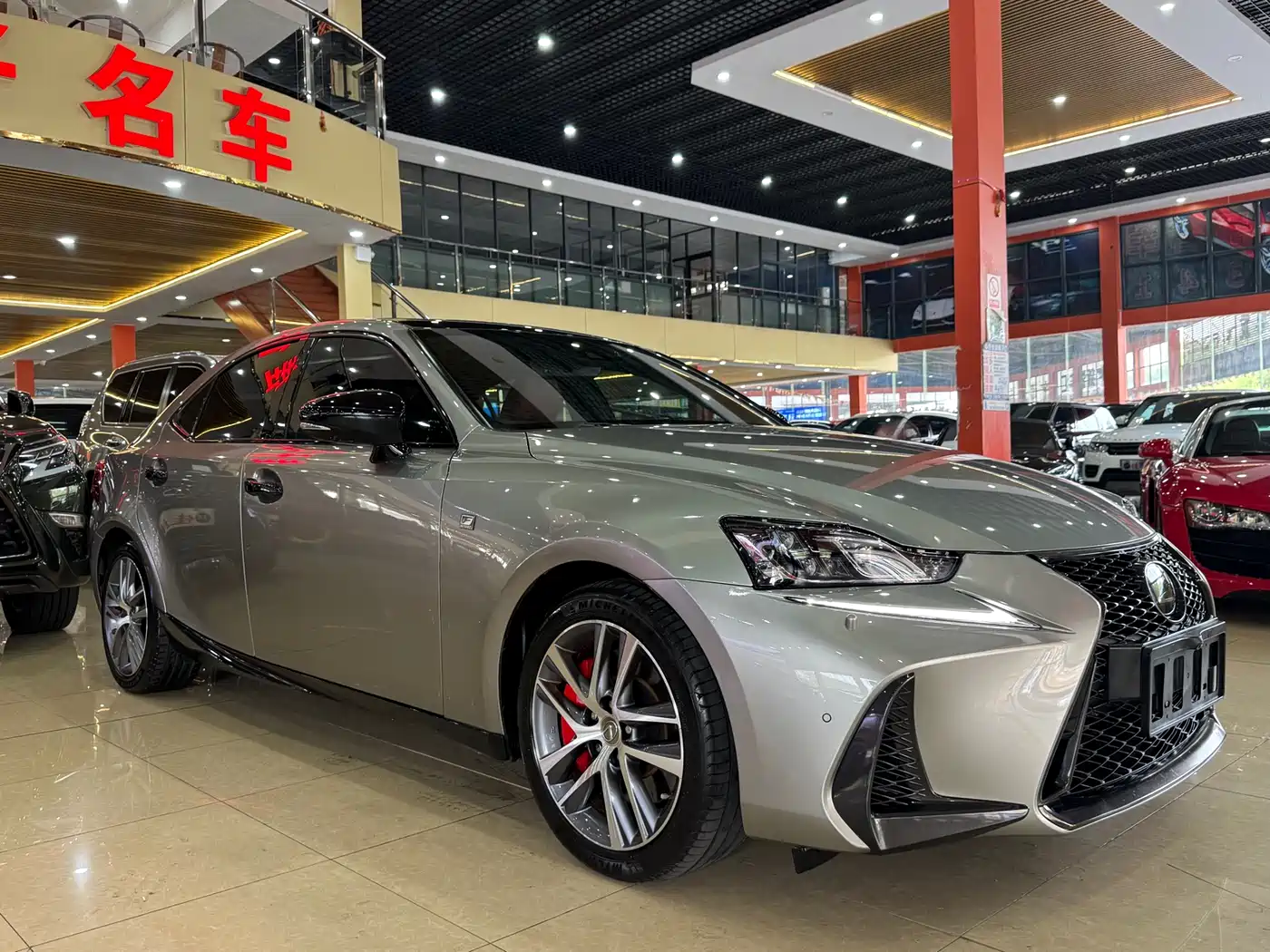 Lexus IS 2017 300 F SPORT фото 3