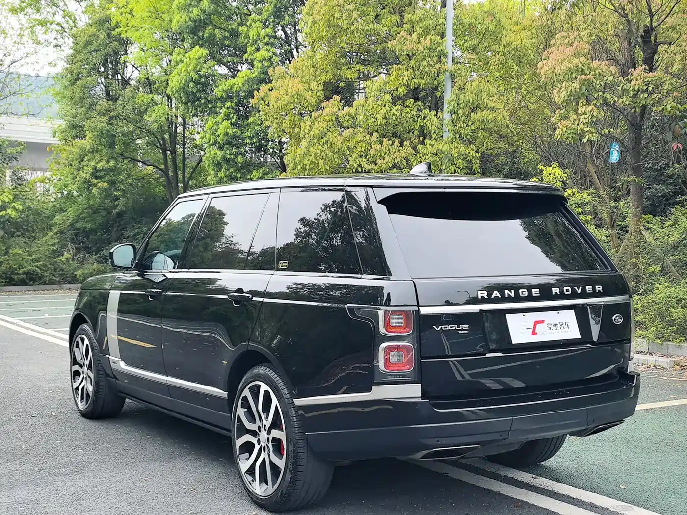 LAND ROVER RANGE ROVER