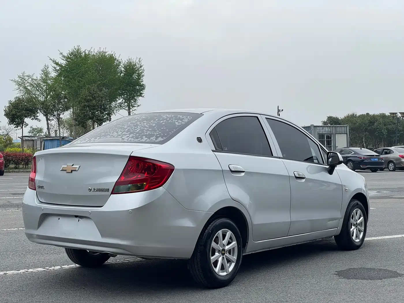 Chevrolet Sail 2014 2013 Sedan 1.2L Manual Fashion Happiness Edition