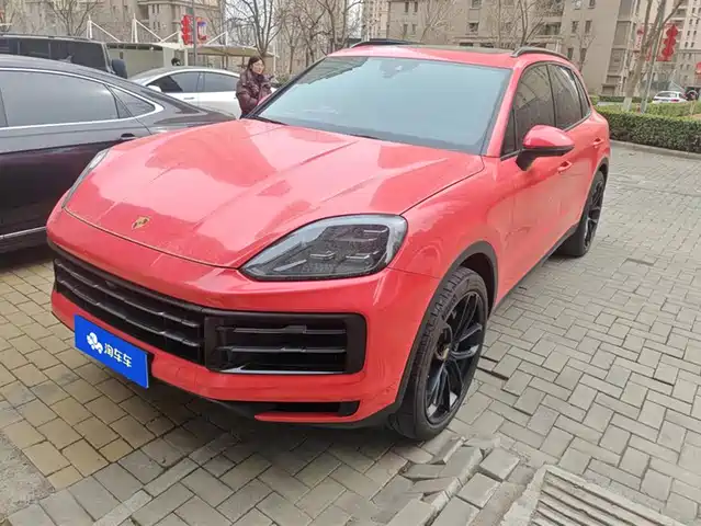 PORSCHE CAYENNE