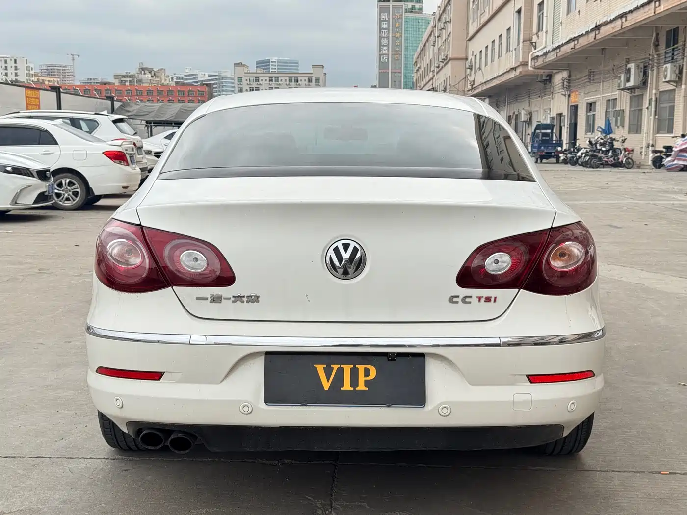 Volkswagen FAW-Volkswagen CC 2011 2.0TSI Luxury фото 10