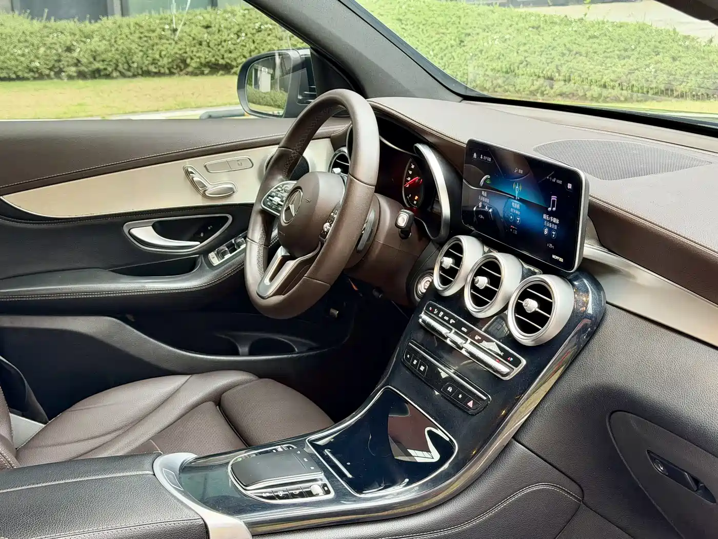 Mercedes-Benz GLC 2020 GLC 260 L 4MATIC Dynamic фото 15