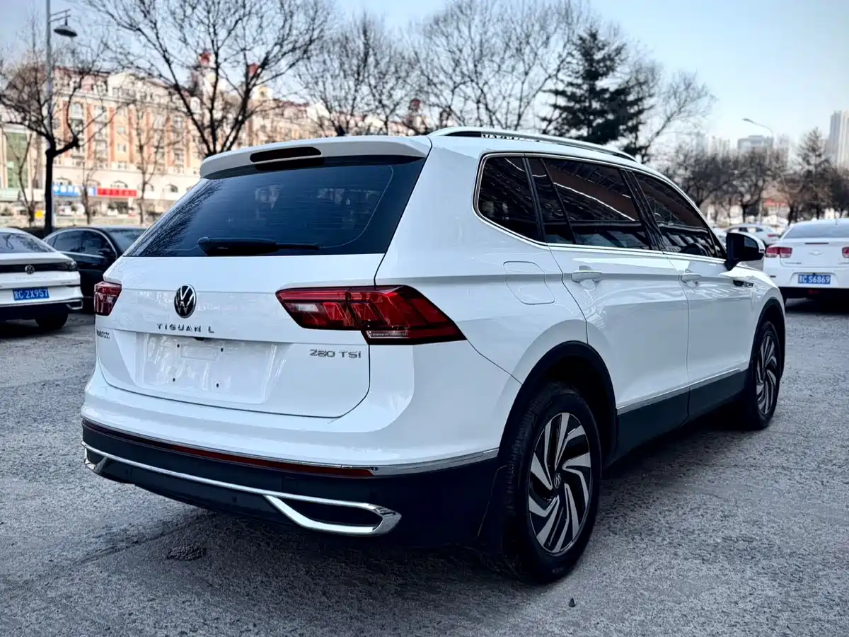Volkswagen Tiguan L 2023 280TSI 2WD Trend Limited Edition фото 6