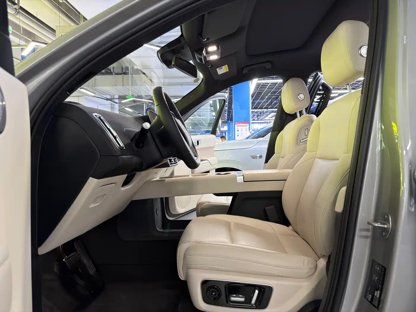 Li Auto Li L8 2023 2023 Pro