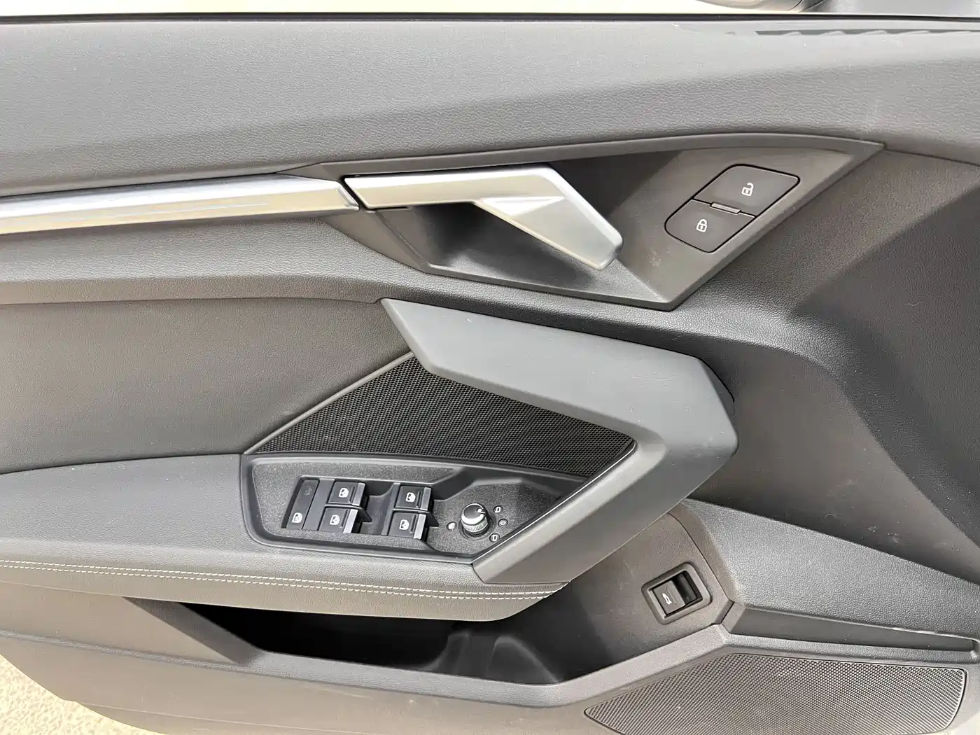 Audi A3 2023 Facelift Sportback 35 TFSI Fashion Sport фото 11