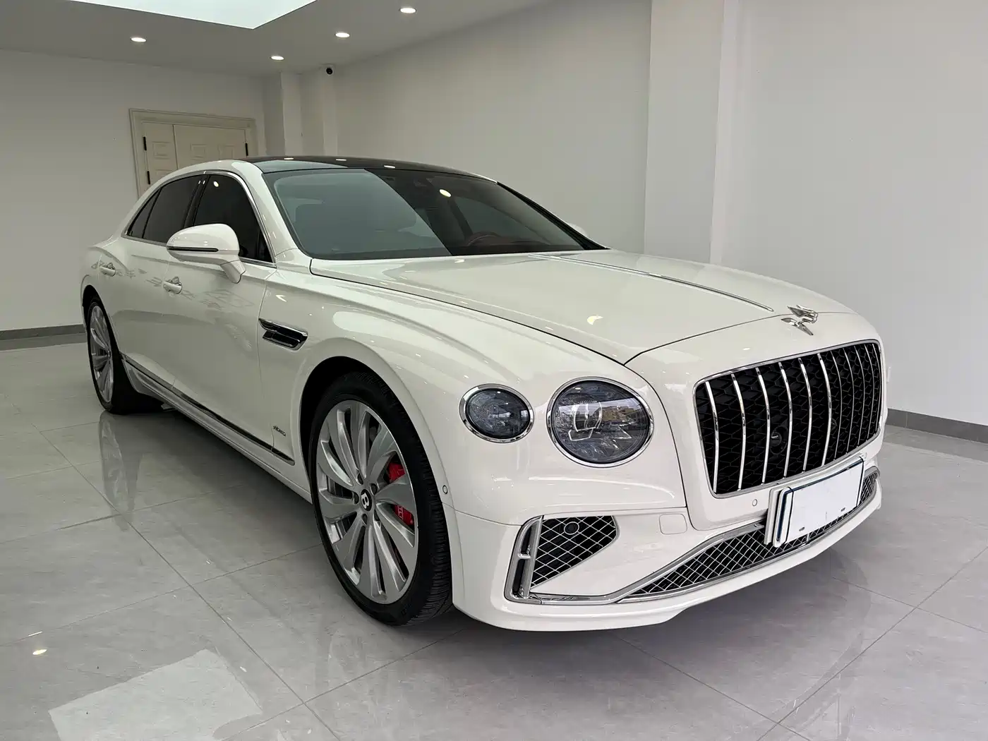 2025 Bentley Flying Spur