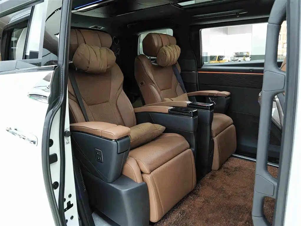 Toyota Vellfire 2025 2024 Crown Hybrid 2.5L Premium Edition