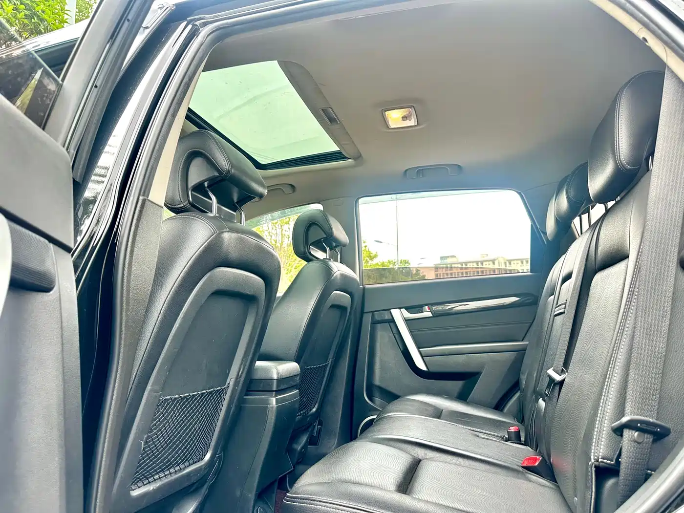 Chevrolet Captiva 2014 2.4L 4WD Flagship 7-seater фото 30