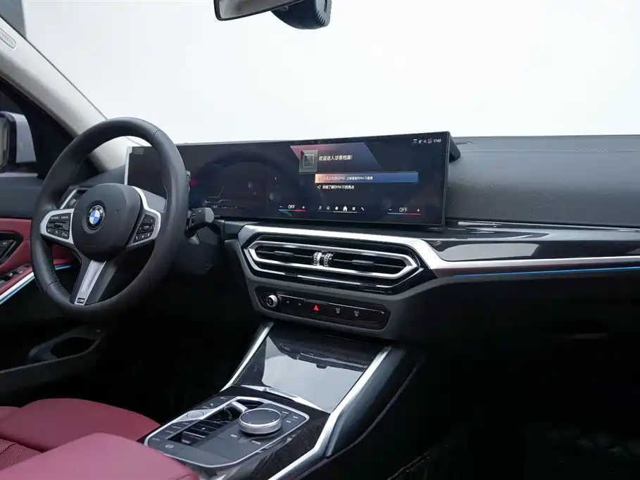 BMW 3 Series 2024 325Li M Sport Package фото 8
