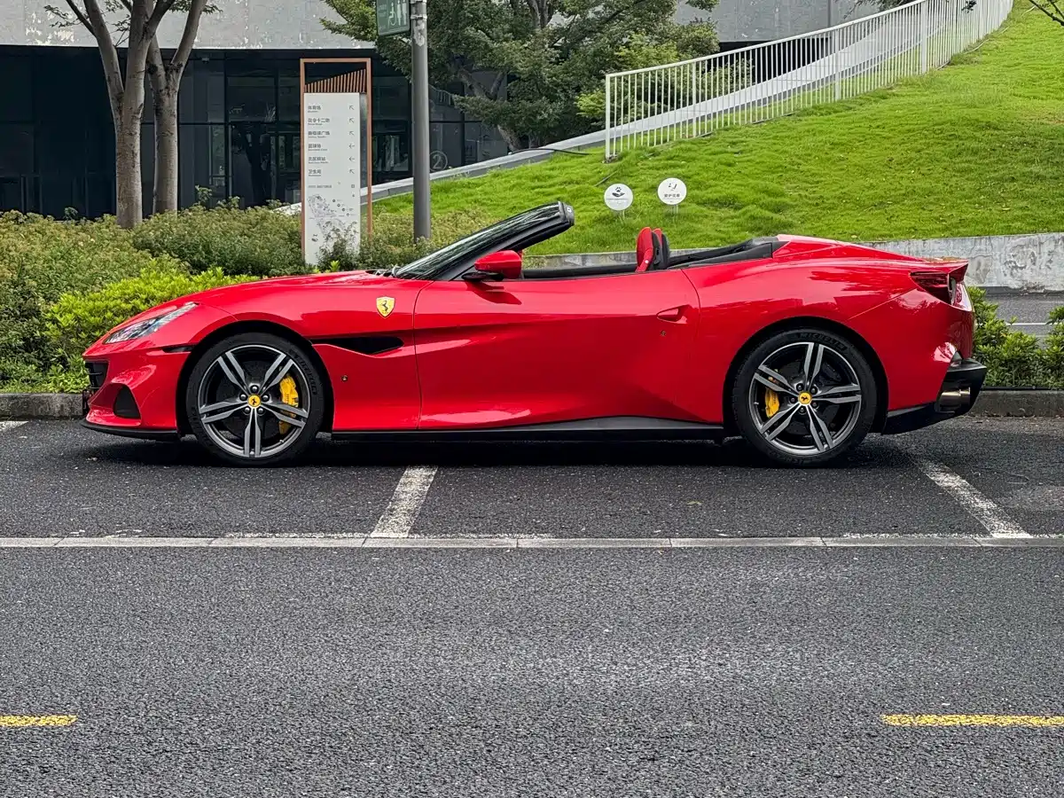 Ferrari Portofino 2022 2021 Model 3.9T M