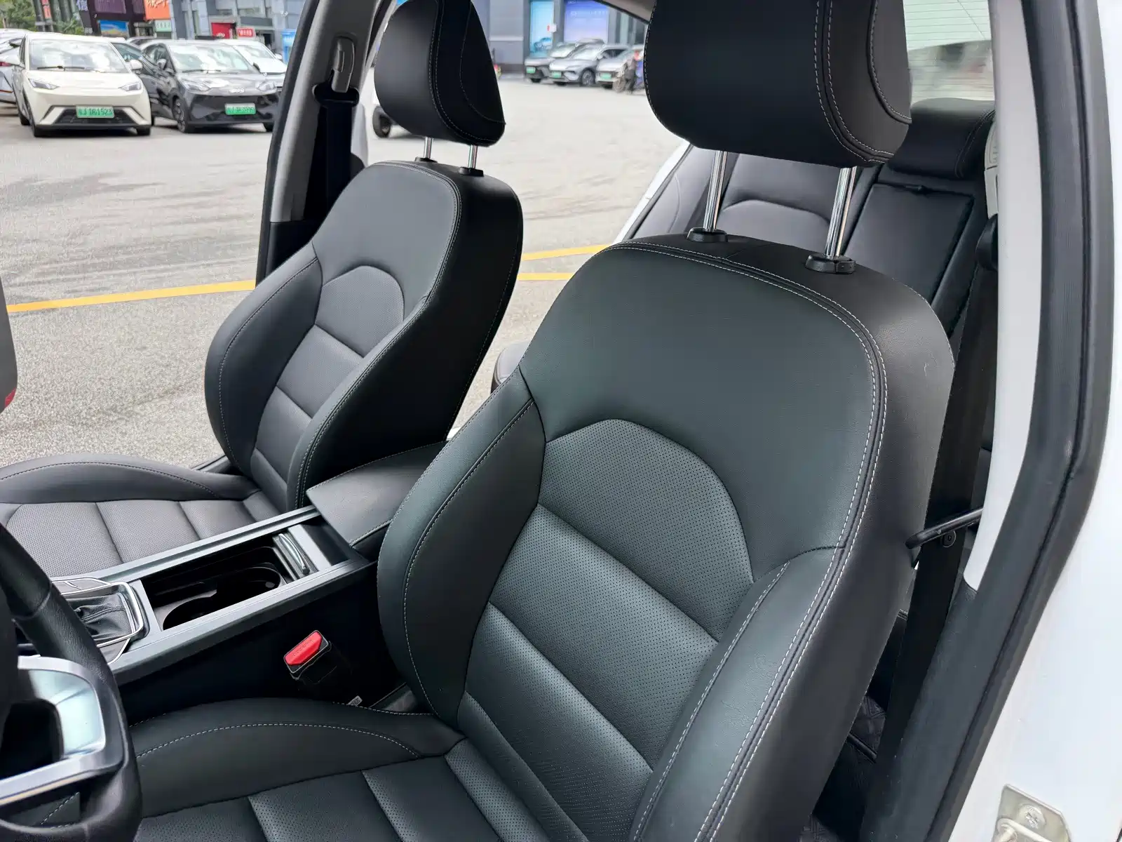 Фото 31 - Geely Emgrand