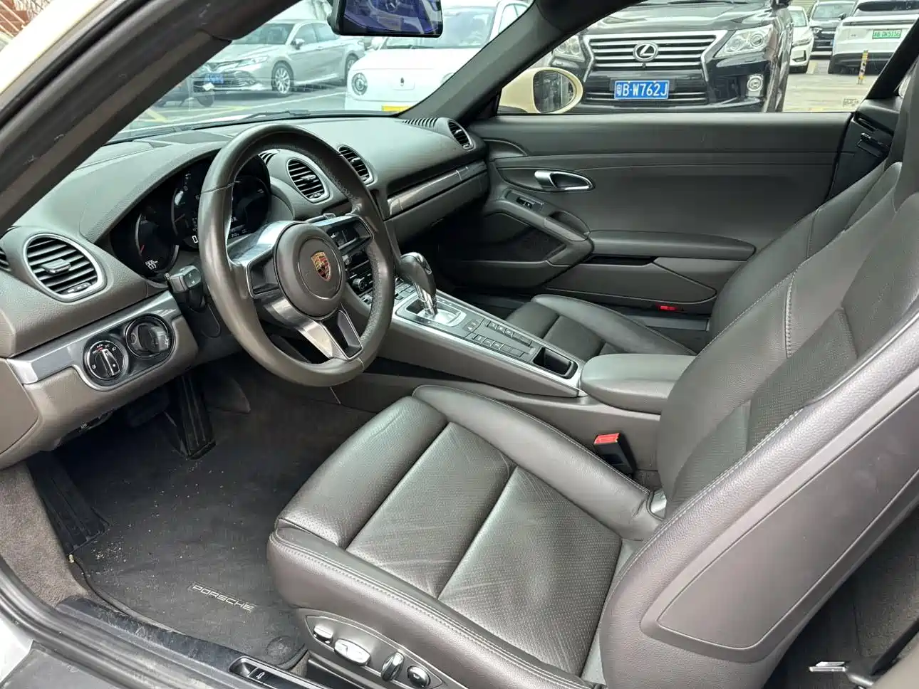 Porsche 718 2019 Cayman T 2.0T фото 11