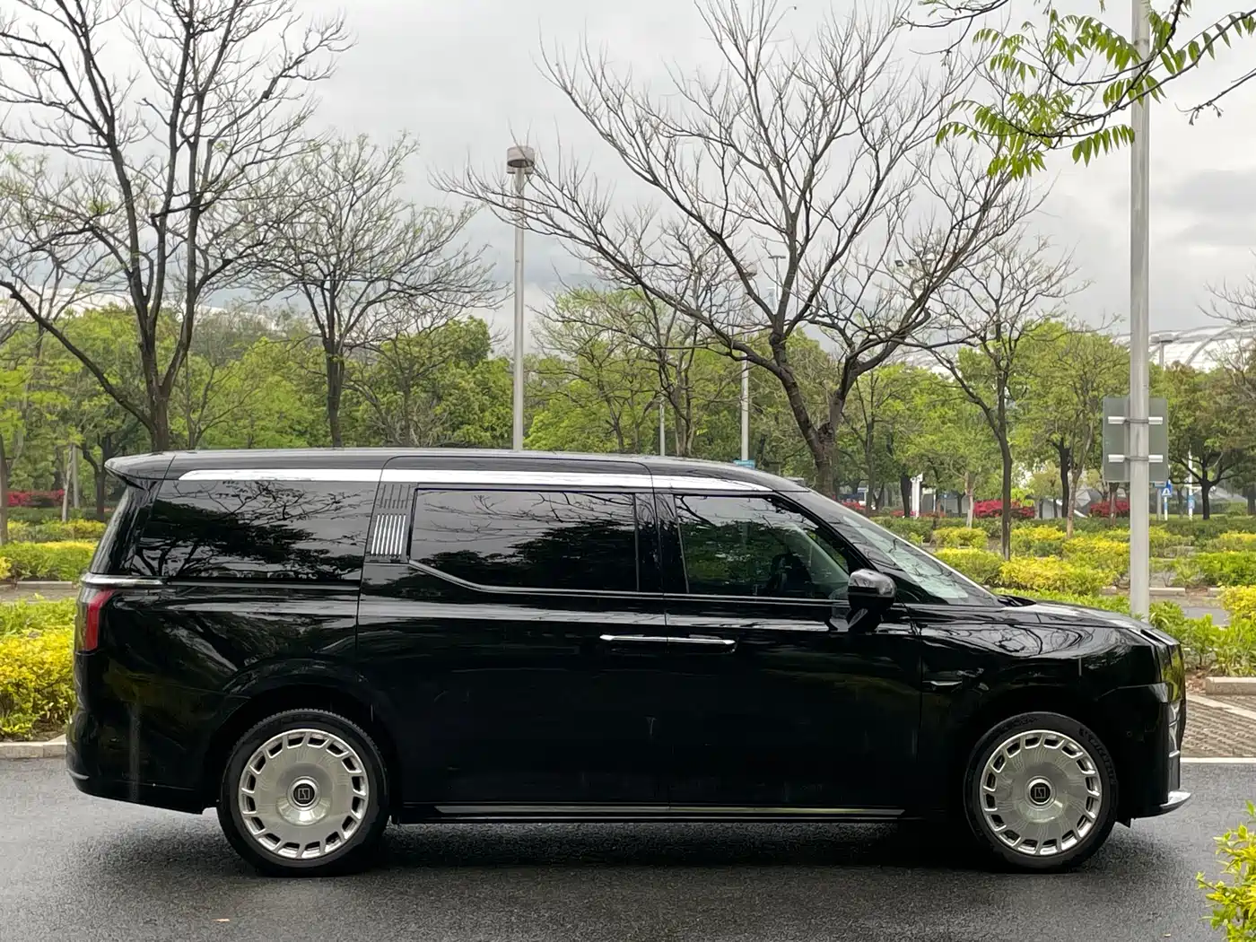 ZEEKR EXTREME KRYPTON 009