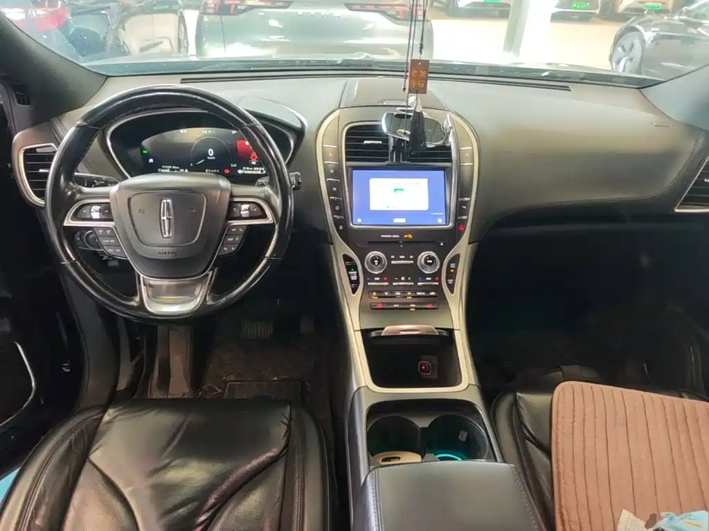 Lincoln Nautilus (Import) 2019 2019 2.0T 2WD Premium Edition China VI
