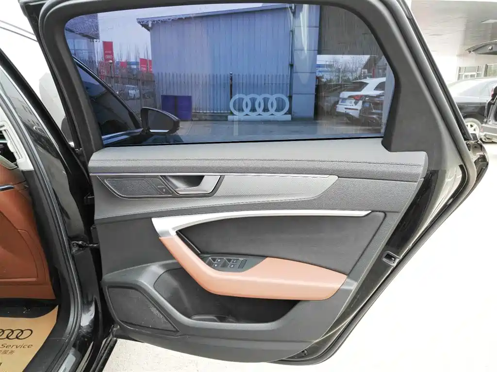 Audi A6L 2019 45 TFSI quattro Premium Elegance фото 13