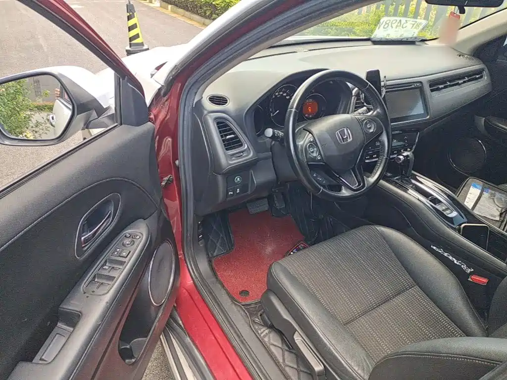 Photo 16 - Honda Vezel