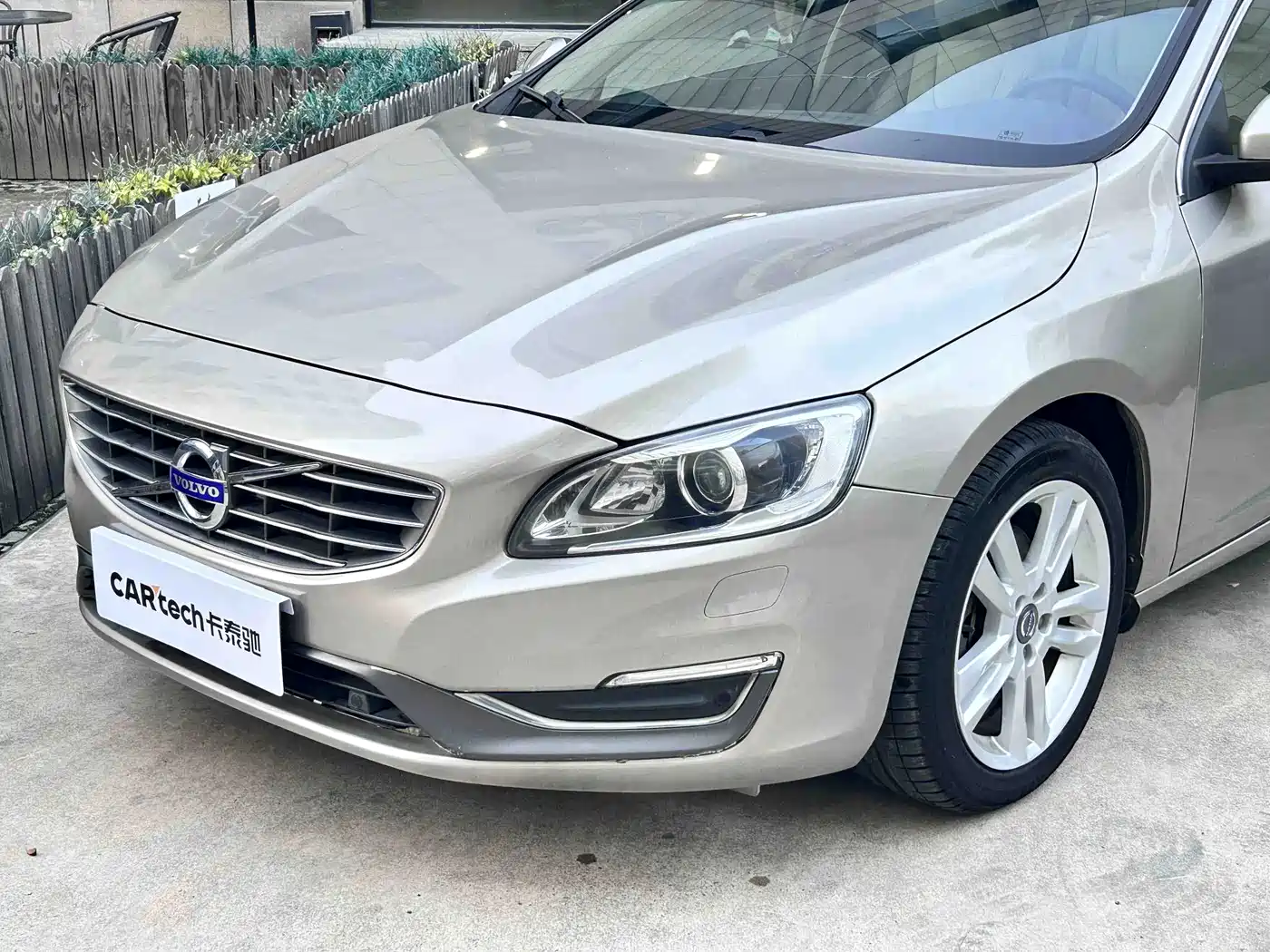 Volvo S60 2014 2014 Volvo S60L 2.0T Zhi Yuan Edition